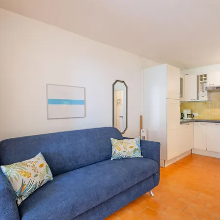 Appartamento Les Coteaux De La Nartelle-28 By Interhome *