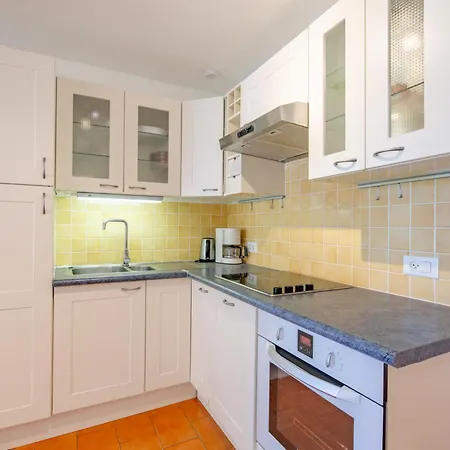 Appartamento Les Coteaux De La Nartelle-28 By Interhome